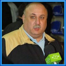 тренер по гандболу Виктор Рябых